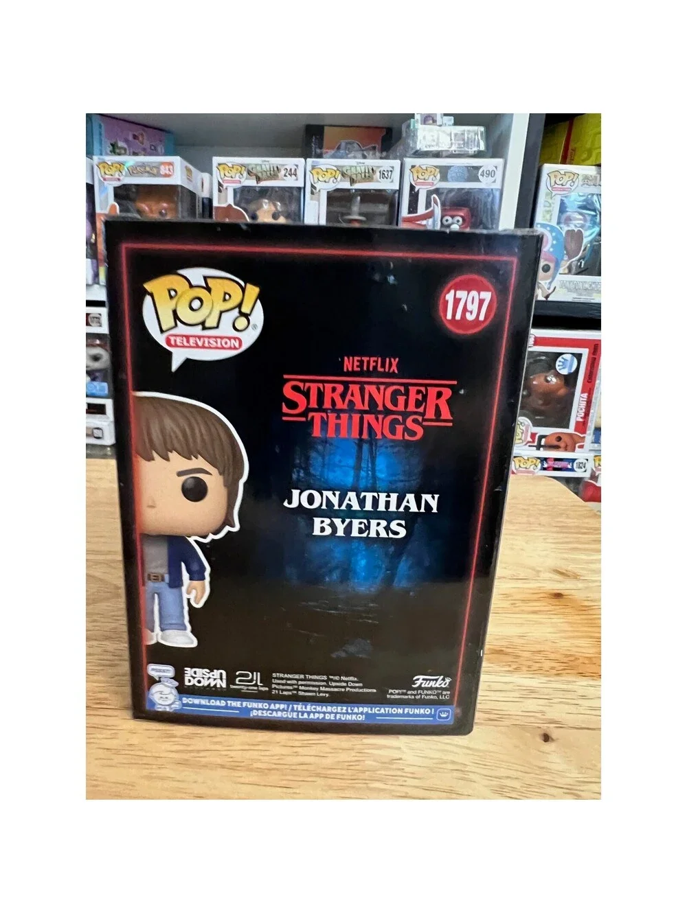 Exclusive Jonathan Byers Flashlight Stranger Things Season 5 Funko Pop #1797 TV